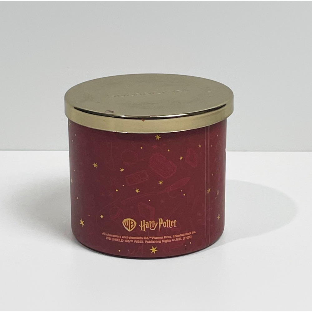 Goose Creek Harry Potter Hogwarts 3 Wick Scented Jar Candle 14.5 oz - Picture 2 of 5